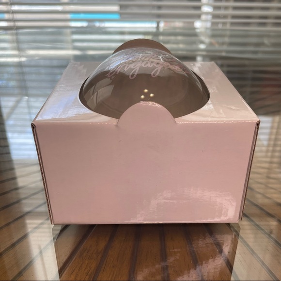 About Face Designs Wine Glass- 2019 - Does this ring make me look engaged? 💍 - Picture 4 of 13